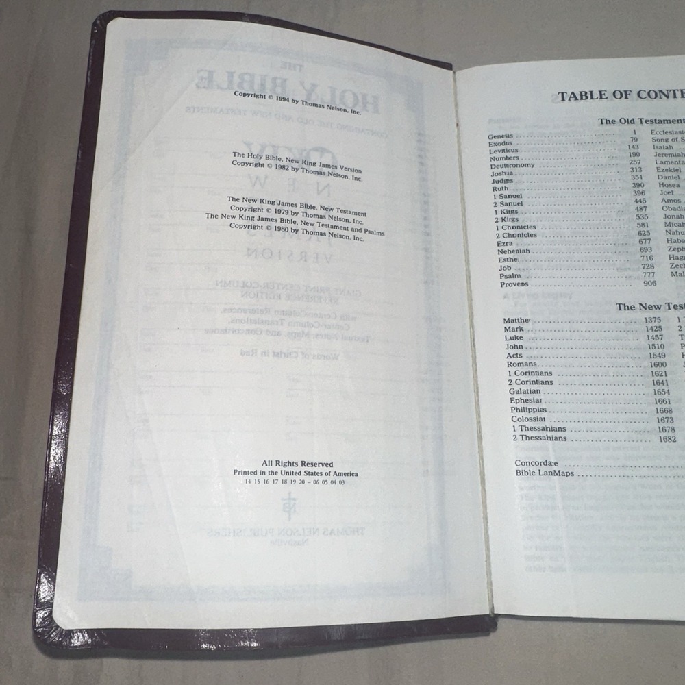 HOLY BIBLE NKJV Giant Print Center Column Reference Edition Nelson 993BG 1994 - Picture 8 of 13